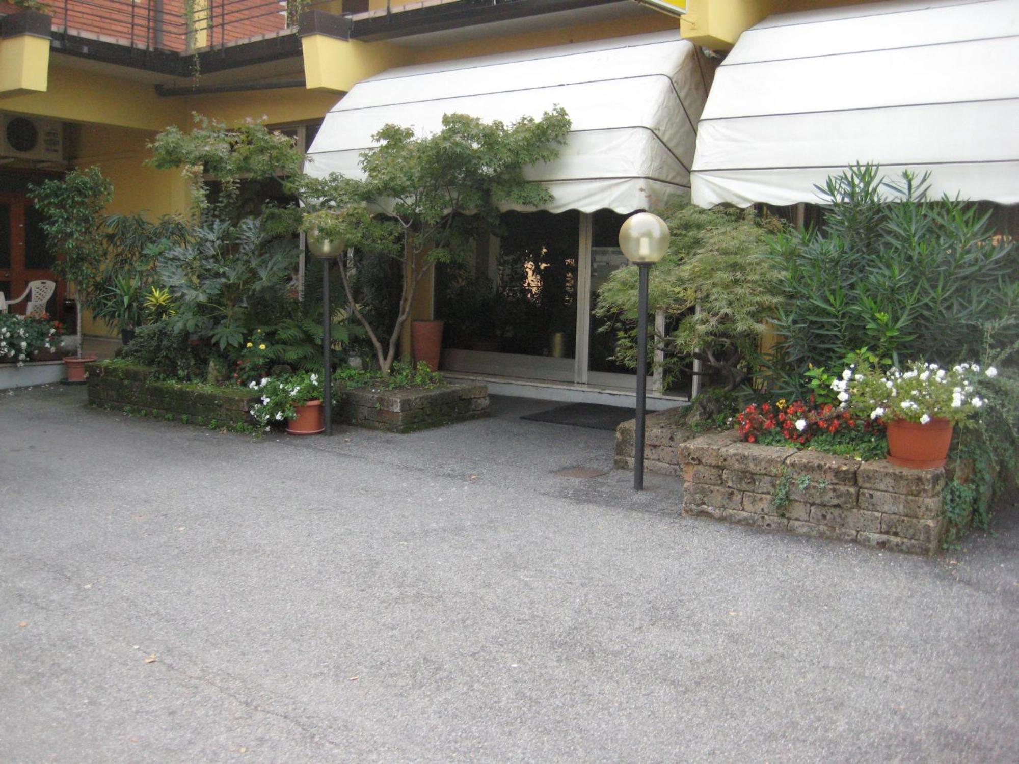 Hotel Marchina Brescia Luaran gambar