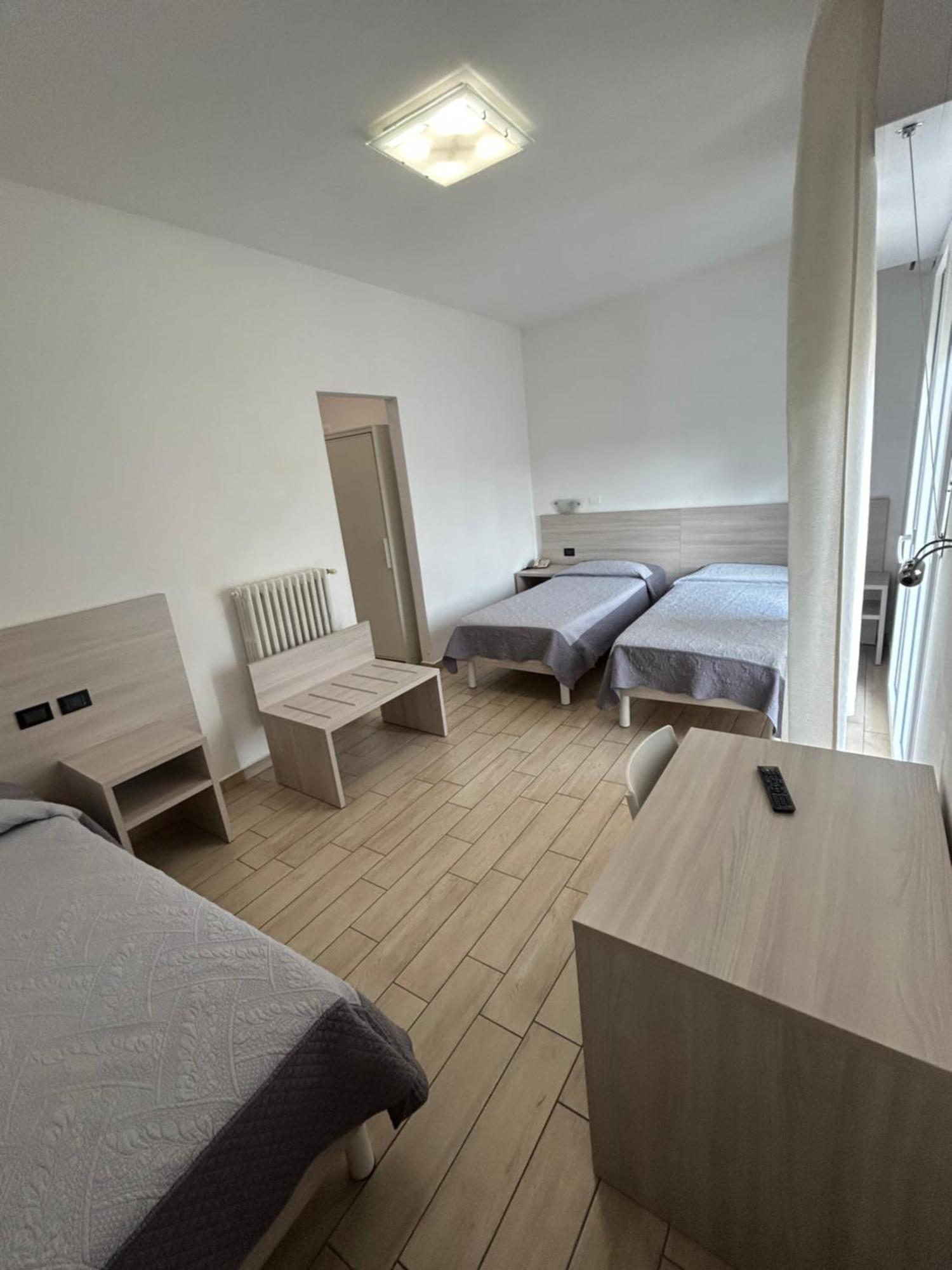 Hotel Marchina Brescia Luaran gambar