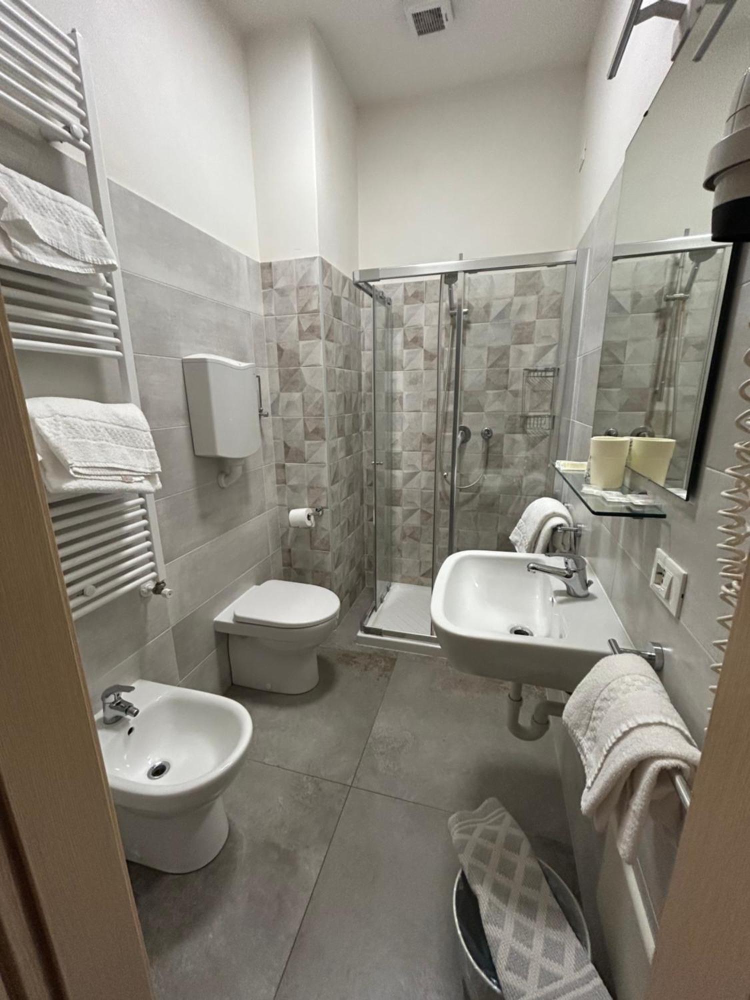 Hotel Marchina Brescia Luaran gambar