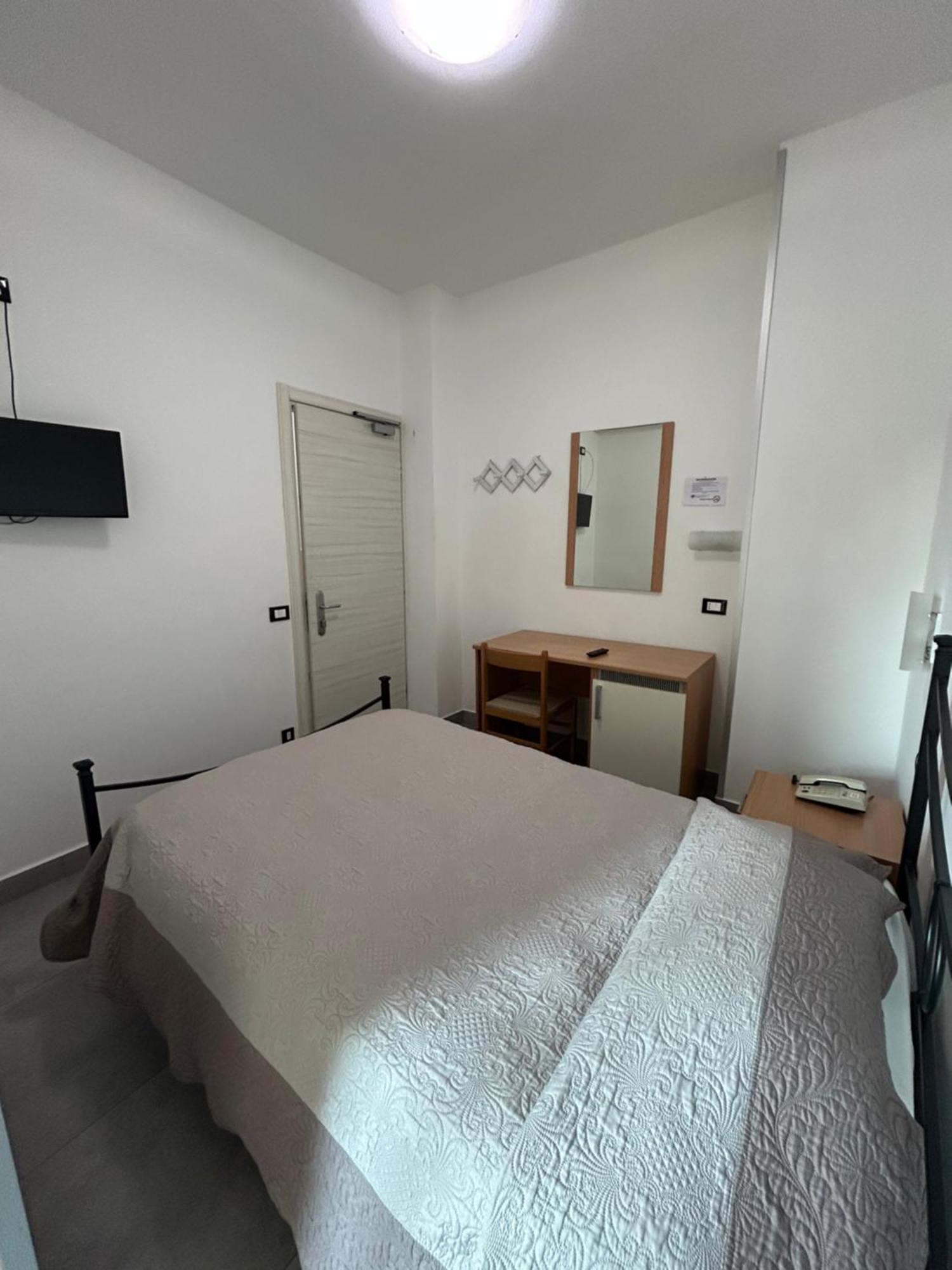 Hotel Marchina Brescia Luaran gambar