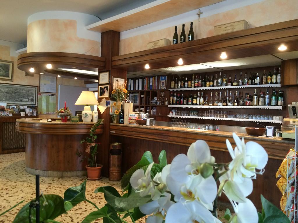 Hotel Marchina Brescia Luaran gambar